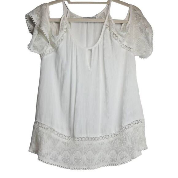 Heartloom Tops - Heartloom Women's White Open Shoulder Keyhole Pompom Lace Blouse Medium